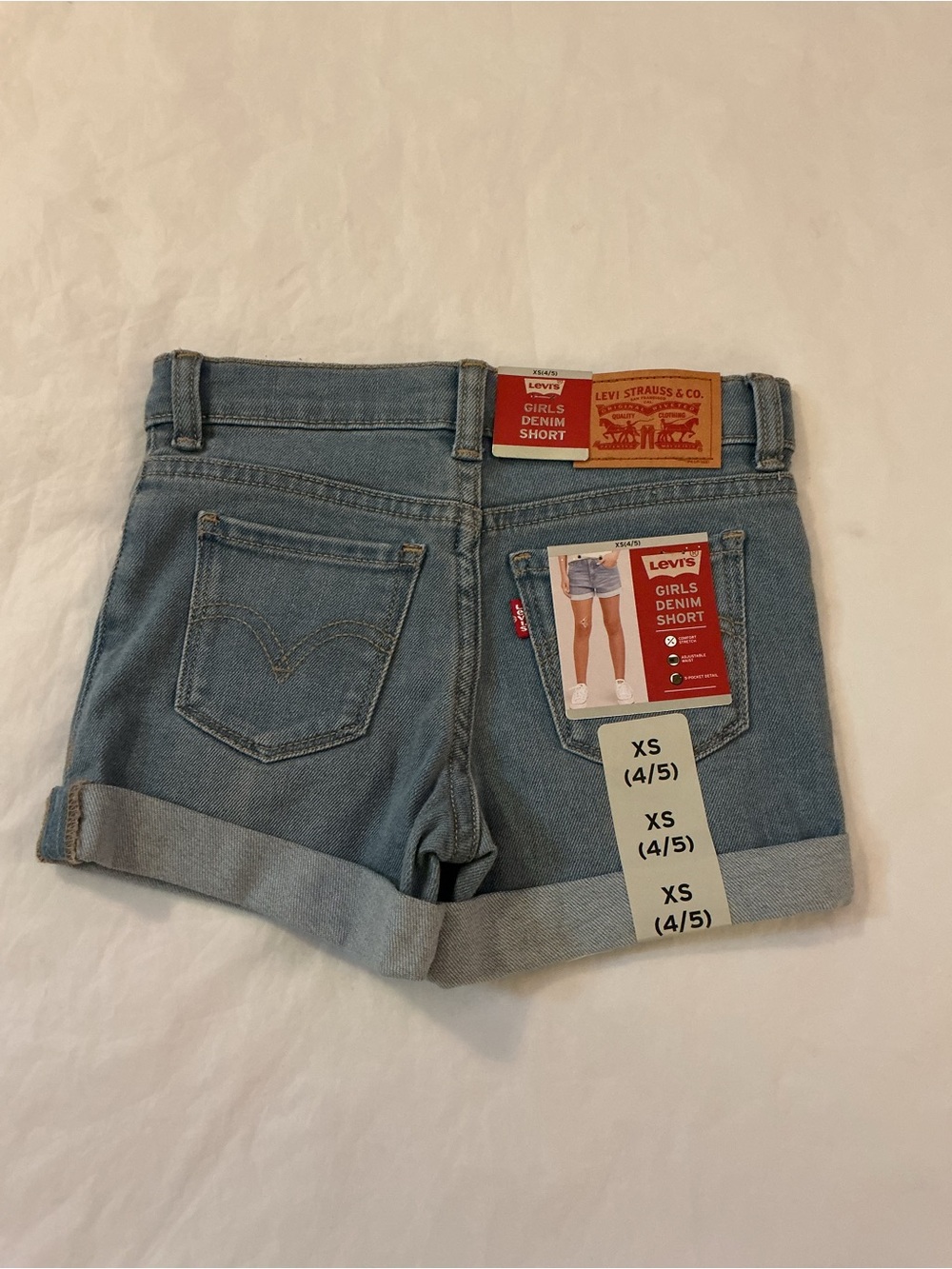 NWT Levi’s Girlfriend shorts youth 4/5 adjustable waist